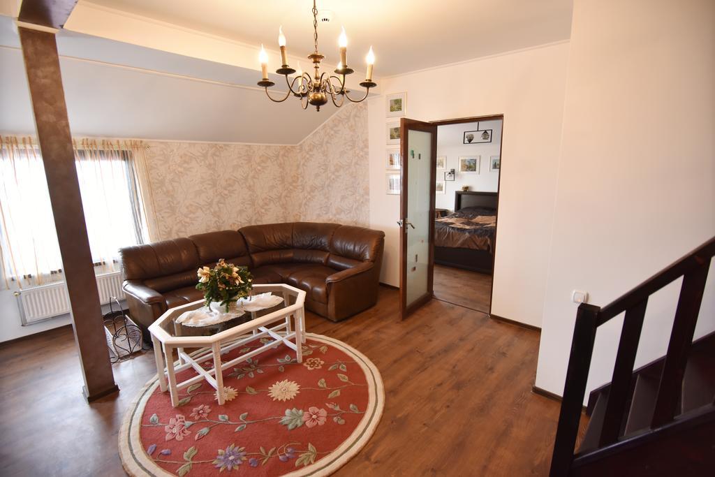 Pensiunea Casa Elena Agnita Habitación foto